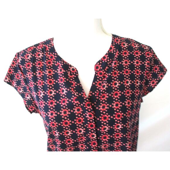 Croft & Barrow Women's Blue & Pink Cap Sleeve Button Shirt Size Small - Picture 2 of 10